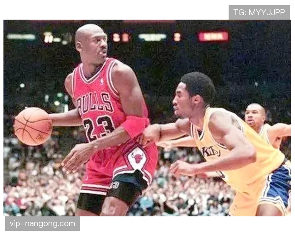 奥拉朱旺背身单打效率提升显著拉开内线对手差距