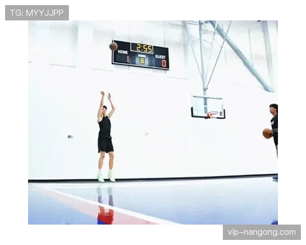 杨瀚森内线挡拆提升得分效率 拉开球队内线竞争优势